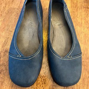 Blue Women's flats AEROSOLES 8.5M